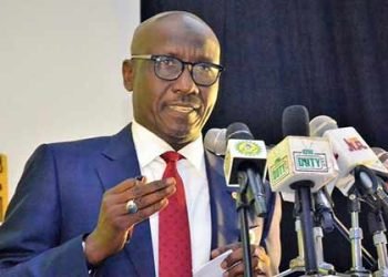 NNPC Boss  to Resume Pumping of Crude Oil from Vandalised Pipeline