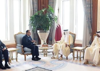 Egypt and Qatar discuss ways to strengthen bilateral ties