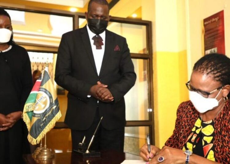 Kenya: Chief Justice Koome Swears In Five Officials of The IEBC Selection Panel