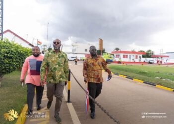 Ghana: Energy Minister joins ECG revenue mobilisation taskforce to retrieve money from debtors