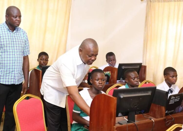Ghana: 1000 girls benefit from ICT training in the Savannah Region