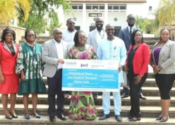 BOST Donates ¢100, 000 to Support University of Ghana