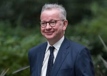 UK: Govt backs pubs to open earlier for World Cup Final