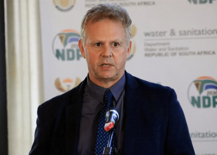 SA: DWS warns against bogus employment recruiters