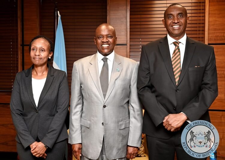 Kenya High Commissioner to Botswana bids farewell to His Excellency Dr. Mokgweetsi E.K Masisi