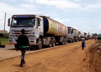 Uganda: Oil companies seek to import special petroleum products