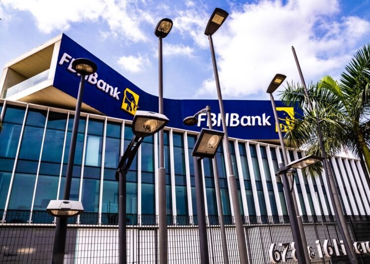 Guaranty Trust Bank, FBNBank foreign exchange trading licence suspended – BoG