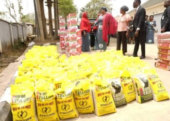 Nigeria: COWA President champions distribution of palliatives to hundreds of women in Abuja