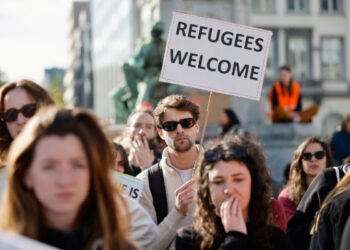 European Parliament Unveils New Asylum Rules, Passes Asylum and Migration Reforms