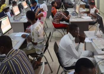 Nigerian Govt Gives New Rules for Tertiary Education, Announces 18 Years As Minimum Age