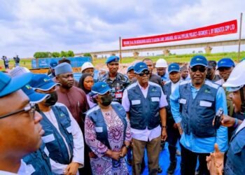 Nigeria: Petroleum Resources Minister Hon. Ekperikpe Ekpo rally support for AKK Gas Pipeline