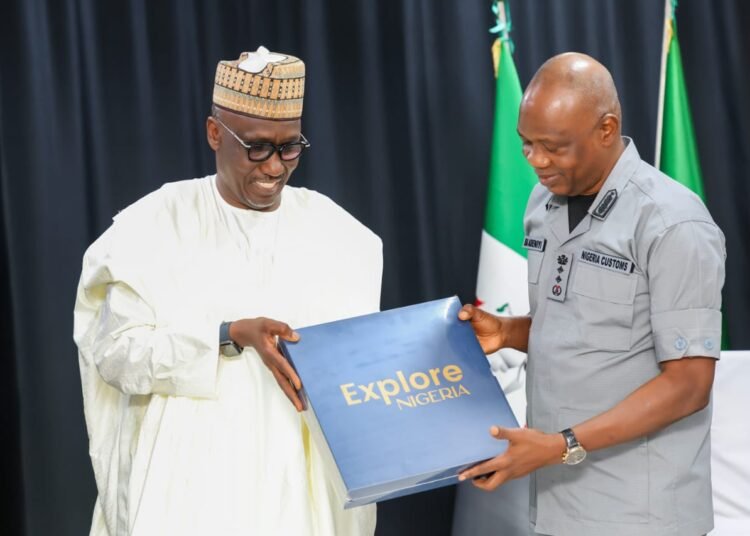 Nigeria: Customs, NNPC strengthen ties in tackling fuel smuggling