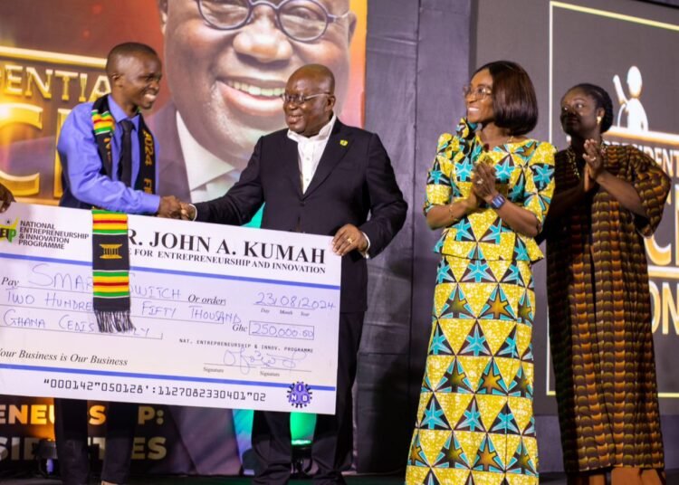 GHANA: A YOUNG BOY FROM TARKWA WINS PRESIDENTIAL PITCH, RECEIVES GHC 300,000 CASH PRIZE – NEIP