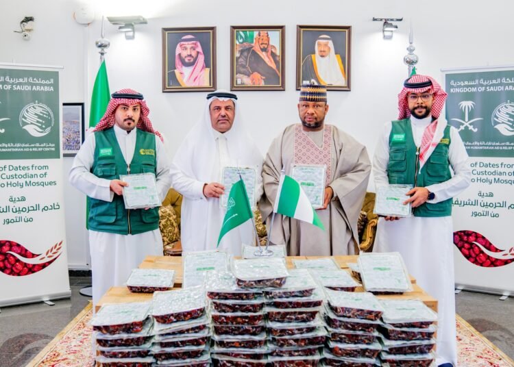 Saudi Arabia shows solidarity with Nigeria, gifts 100 tons of dates