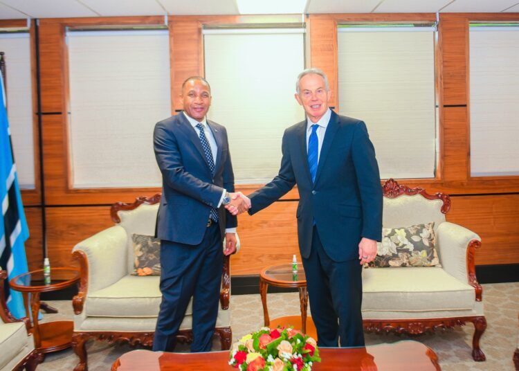 Botswana:President Boko, former UK PM, Blair meet to boost economic ties
