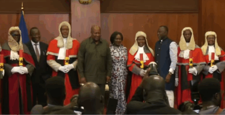Ghana: Mahama swears in 7 new Supreme Court Justices