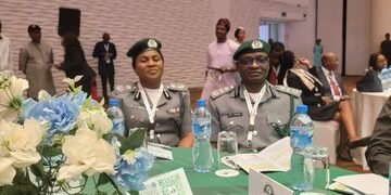 Customs showcases digital trade solutions at lCCI international business conference