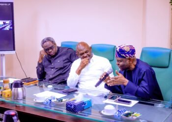 Nigeria, GenCos finalize ₦4trn power sector debt reduction plan