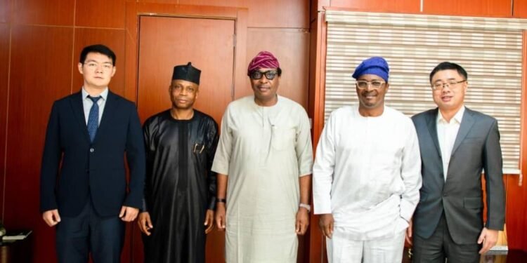 Nigeria :MDGIF, Endurance Group to Build 500 CNG stations